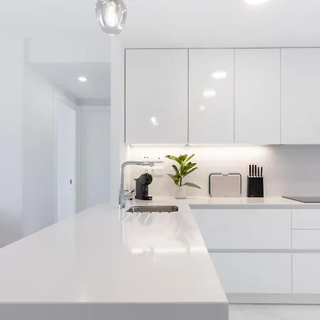 Luxury 3-bdr Apartment Benidorm